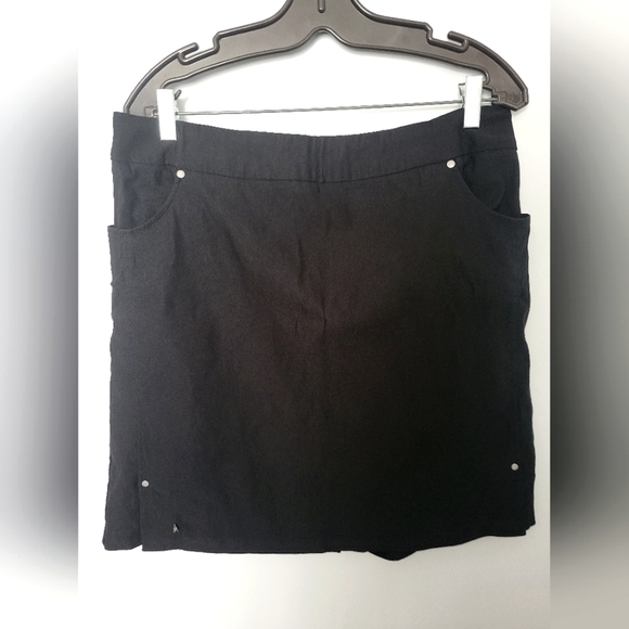 4 for $30 ๐ Tribal stretchy golf skort size 12 - Picture 1 of 8